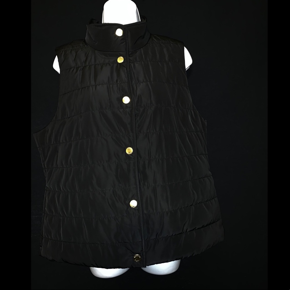 A Michael kors insulated vest